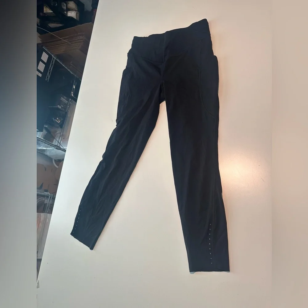 lulu lemon cropped leggings with pockets